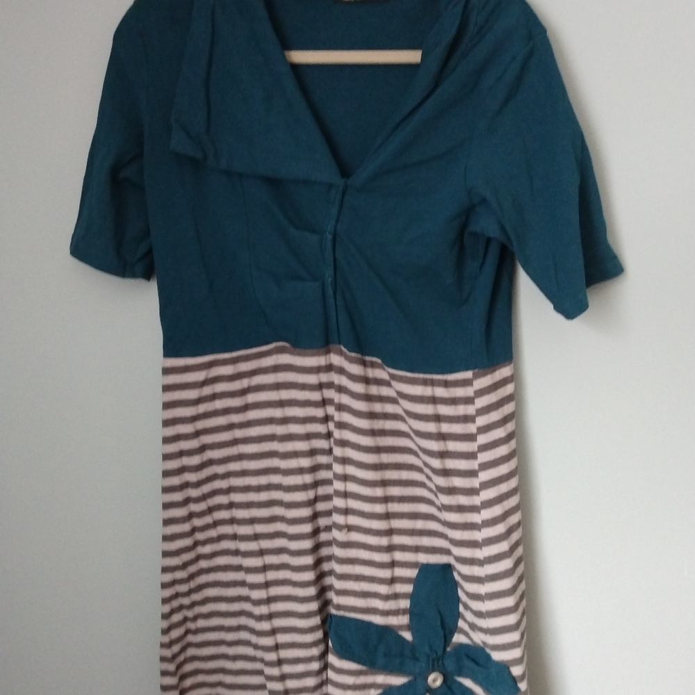 Upcycled Short Sleeve Teal and Gray Short Dress with Flower and Stripes Size XL